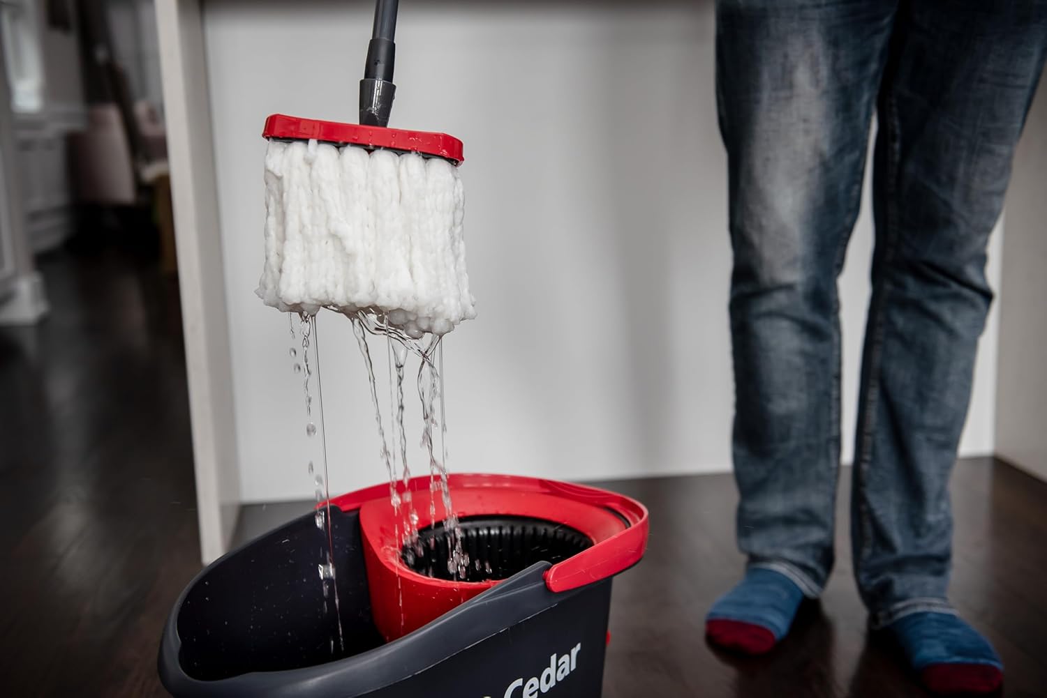 O - Cedar Easywring Microfiber Spin Mop & Bucket Floor Cleaning System with 1 Extra Refill - Fredblissful