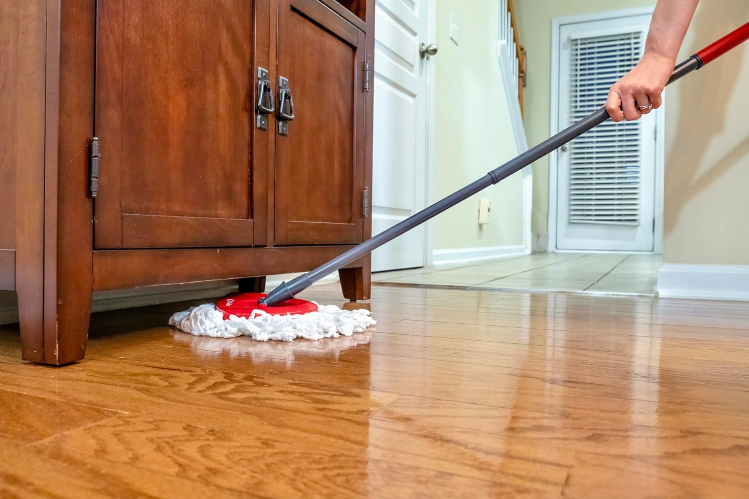 O - Cedar Easywring Microfiber Spin Mop & Bucket Floor Cleaning System with 1 Extra Refill - Fredblissful