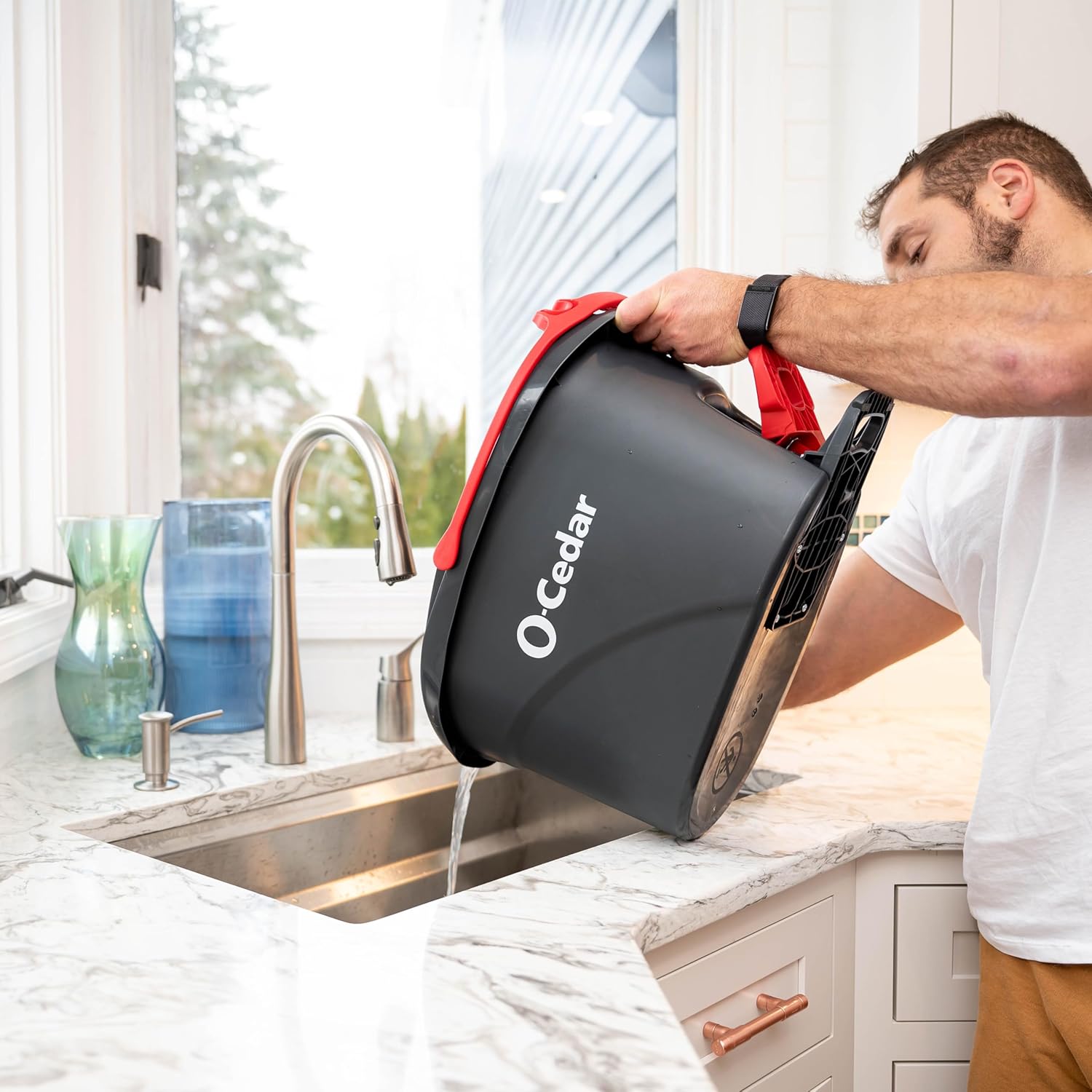 O - Cedar Easywring Microfiber Spin Mop & Bucket Floor Cleaning System with 1 Extra Refill - Fredblissful