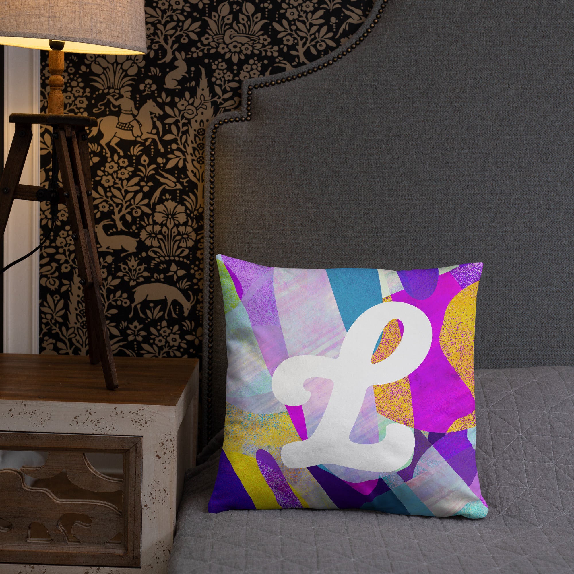 Lounge Pillow - Fredblissful